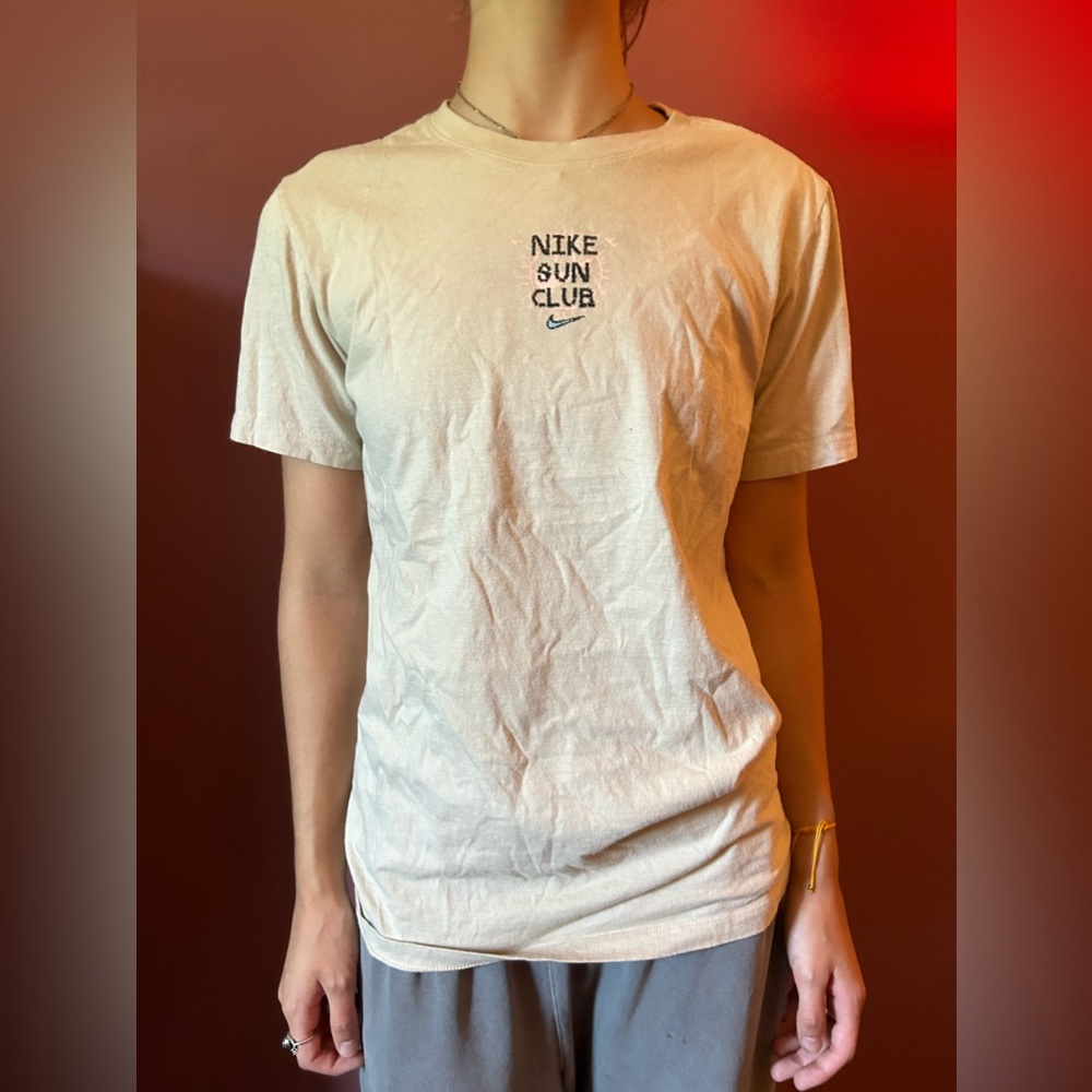 Nike T-shirt, crème color, size S